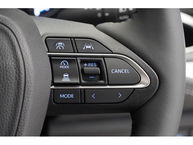 �������H��p�ɂɗ��p������ɂ������߂̃��[�_�[�N���[�Y�R���g���[���B�O�𑖂��Ă���ԂƂ̓K�؂ȋ�����ۂ��đ��s���Ă���܂��B�������^�]�̔�J�����Ⴂ�܂���B�K�x�ȋx�e���Y�ꂸ�Ɂ�