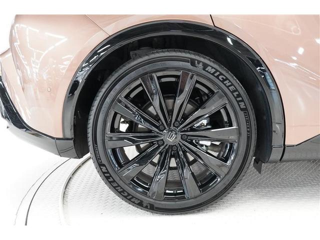 クラウンスポーツ Ｚ　ＬＥＤヘッドライト　４ＷＤ車　クルーズコントロール　ＡＣ１００Ｖ　黒革シート　ミュージックプレイヤー接続可　１オーナー　ドラレコ　ＡＷ　ＥＴＣ車載器　メモリーナビ　Ｂカメラ　エアバッグ　ＴＶナビ（25枚目）