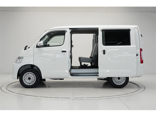 タウンエースバン GL プリクラッシュ LEDランプ 助手席エアバック パワーウィンド リモコンキー アイストップ メモリナビ ナビTV イモビライザー パワーステアリング フルセグテレビ バックカメラ エアバック ETC(17枚目)