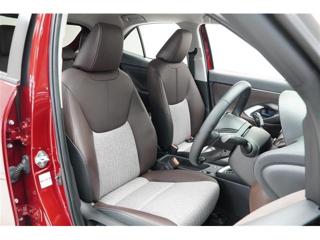 ヤリスクロス ハイブリッドＺ　ドライブレコーダ　インテリジェントキー　アルミホイル　ＬＥＤライト　１オ－ナ－　リアカメラ　クルーズコントロール　横滑り防止システム　ナビＴＶ　メモリーナビゲーション　電動シ－ト　パワステ　キーフリー（5枚目）