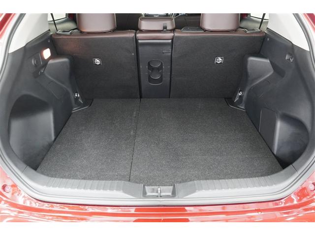 ヤリスクロス ハイブリッドＺ　ドライブレコーダ　インテリジェントキー　アルミホイル　ＬＥＤライト　１オ－ナ－　リアカメラ　クルーズコントロール　横滑り防止システム　ナビＴＶ　メモリーナビゲーション　電動シ－ト　パワステ　キーフリー（28枚目）