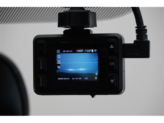 シエンタ ハイブリッドＧ　ブレーキサポート　Ｂカメラ　１オーナー　キーフリー　スマキー　横滑り防止システム　メモリナビ　ナビＴＶ　ウォークスルー　ＥＴＣ　ドライブレコーダー　イモビライザー　運転席エアバック　フルオートエアコン（13枚目）