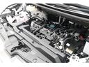 エンジンルームの樹脂部分は丁寧に磨いてツヤをだしています。当社の中古車のエンジンルームクリーニングはとても自信があります★