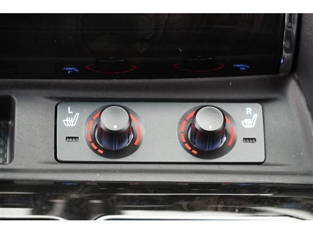 寒い日はすぐにあたたかくなるシートヒーターは重宝します。暖房を控えめにすることで燃費の向上にもなります。車内の空気が汚れたり乾燥したりする心配も減ります。