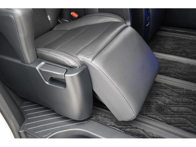 オットマン装備しています。