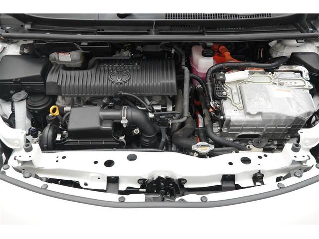 シエンタ ハイブリッドG クエロ 地デジTV 盗難防止 横滑り防止 LEDライト クルコン ドライブレコーダー スマートキー ETC 1オーナー バックモニタ DVD オ-トエアコン AUX メモリ-ナビ エアバッグ AW 3列シート(29枚目)