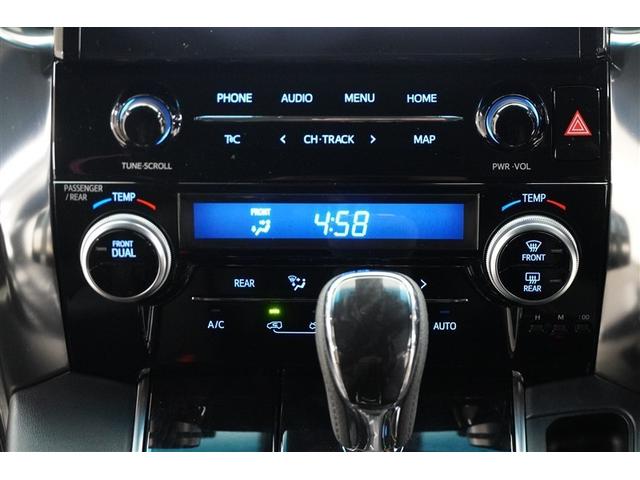 アルファード ２．５Ｓ　タイプゴールド　イモビ　バックモニタ－　ＬＥＤランプ　１オーナー車　リアオートエアコン　エアコン　ＤＶＤプレーヤー　横滑防止装置　アルミ　パワーウィンドウ　メディアプレイヤー接続　ＡＢＳ　キーレス　３列シート（12枚目）