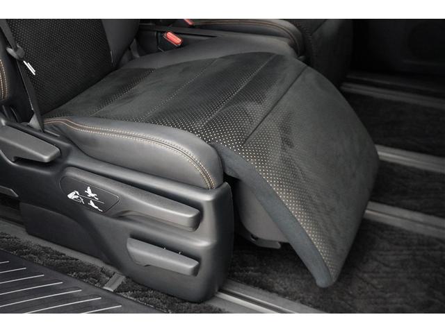 アルファード ２．５Ｓ　タイプゴールド　イモビ　バックモニタ－　ＬＥＤランプ　１オーナー車　リアオートエアコン　エアコン　ＤＶＤプレーヤー　横滑防止装置　アルミ　パワーウィンドウ　メディアプレイヤー接続　ＡＢＳ　キーレス　３列シート（19枚目）