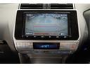 バックモニターがあれば車庫入れ時など、後ろが確認できて安心です。運転に自信がない方にはおすすめの装備です。ただし、バック時目視での確認も忘れずに。