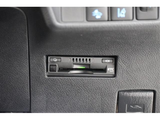 カローラフィールダー ハイブリッド　ＥＸ　衝突軽減　１オーナー　スマートキー＆プッシュスタート　サイドエアバック　Ｂモニター　ワンセグ　オートエアコン　横滑り防止装置　ナビＴＶ　ＥＴＣ　キーレス　メモリーナビ　ＡＢＳ　パワステ　エアバッグ（15枚目）