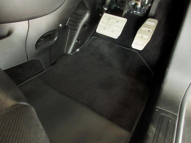 アバルト５９５ 　ワンオーナー車　ブレンボキャリパー　ブラック／レッドコンビハーフレザー　レコモン４本出しマフラー　パドルシフト　ＨＩＤヘッドライト（51枚目）
