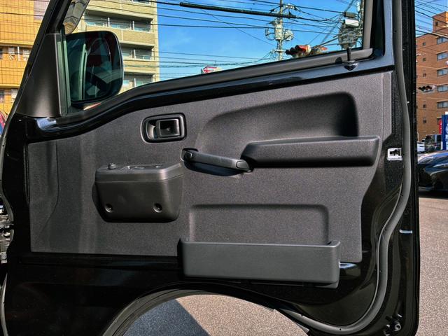 ハイゼットトラック ジャンボエクストラ 登録済未使用車 アイドリングストップ LEDフォグランプ スマートキー 障害物センサー スマートアシスト オートライト 電動格納式ドアミラー メッキフロントグリル(27枚目)