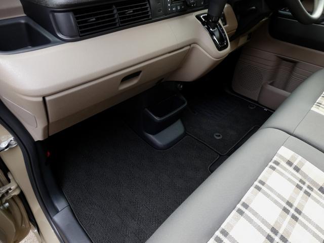 Ｎ－ＢＯＸジョイ ベースグレード　２トーン　新車保証　ホンダセンシング　両側Ｐスライド　バックカメラ　シートバックテーブル　シートヒーター　Ｐスタート　フルＬＥＤヘッド　純正８インチナビ＆ＴＶ（31枚目）
