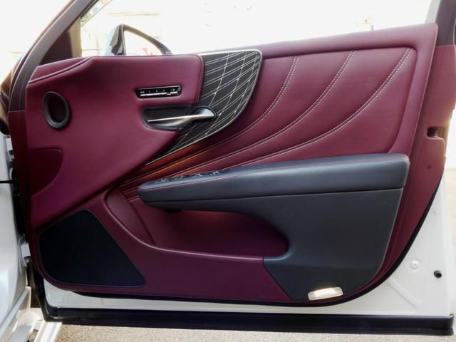 LS LS500h エグゼクティブ モデリスタエアロ マークレビンソン Dインナーミラー エアサス 純正20インチアルミ リアエンターテイメント パノラミックビューモニタークリムゾン&ブラックインテリア ナビ&TV(19枚目)