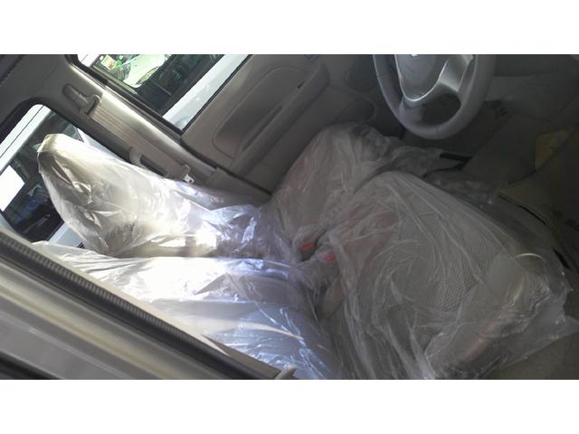 エブリイワゴン PZターボスペシャル バックアイカメラ付きディスプレイオーディオ・スマートフォン連携機能・Bluetooth対応・ハンズフリーマイク・届出済み未使用車・スマートキー・セーフティサポート・LEDヘッド・両側電動スライド(4枚目)