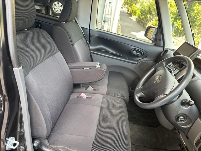 タント カスタムＸリミテッド　禁煙車　ゴリラナビ　ＣＤデッキ　純正アルミ　片側電動スライドドア　ＨＩＤヘッドライト　ＥＴＣ（21枚目）