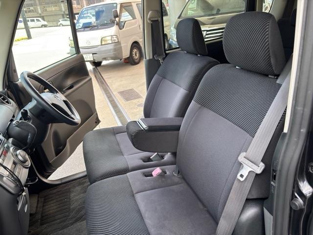 タント カスタムＸリミテッド　禁煙車　ゴリラナビ　ＣＤデッキ　純正アルミ　片側電動スライドドア　ＨＩＤヘッドライト　ＥＴＣ（22枚目）