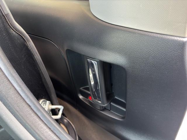 タント カスタムＸリミテッド　禁煙車　ゴリラナビ　ＣＤデッキ　純正アルミ　片側電動スライドドア　ＨＩＤヘッドライト　ＥＴＣ（41枚目）