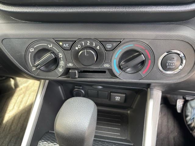 ライズ Ｘ　禁煙車　ナビ　ｂｌｕｅｔｏｏｔｈ　バックカメラ　ＥＴＣ　クリアランスソナー　スマートアシスト　ドライブレコーダー　アイドリングストップ　ＬＥＤヘッドライト（10枚目）
