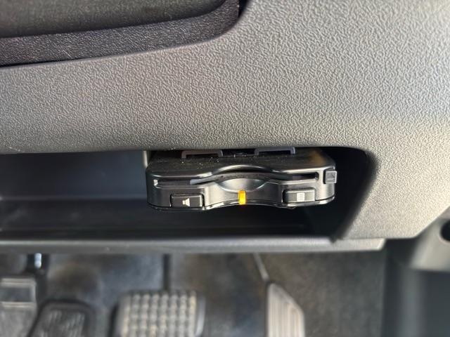 タント カスタムＸスペシャル　禁煙車　ナビ　ワンセグＴＶ　純正アルミ　片側電動スライドドア　ＨＩＤヘッドライト　アイドリングストップ（15枚目）