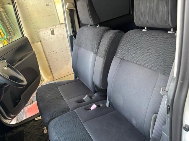 タント カスタムＸスペシャル　禁煙車　ナビ　ワンセグＴＶ　純正アルミ　片側電動スライドドア　ＨＩＤヘッドライト　アイドリングストップ（25枚目）