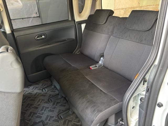 タント カスタムＸスペシャル　禁煙車　ナビ　ワンセグＴＶ　純正アルミ　片側電動スライドドア　ＨＩＤヘッドライト　アイドリングストップ（26枚目）