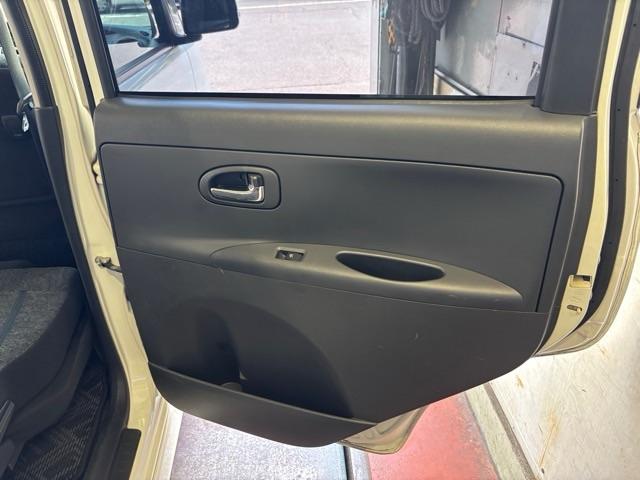 タント カスタムＸスペシャル　禁煙車　ナビ　ワンセグＴＶ　純正アルミ　片側電動スライドドア　ＨＩＤヘッドライト　アイドリングストップ（41枚目）