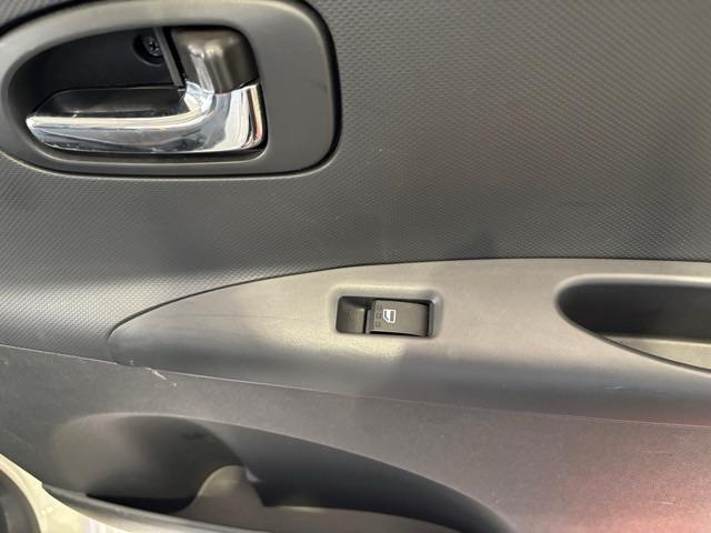 タント カスタムＸスペシャル　禁煙車　ナビ　ワンセグＴＶ　純正アルミ　片側電動スライドドア　ＨＩＤヘッドライト　アイドリングストップ（42枚目）