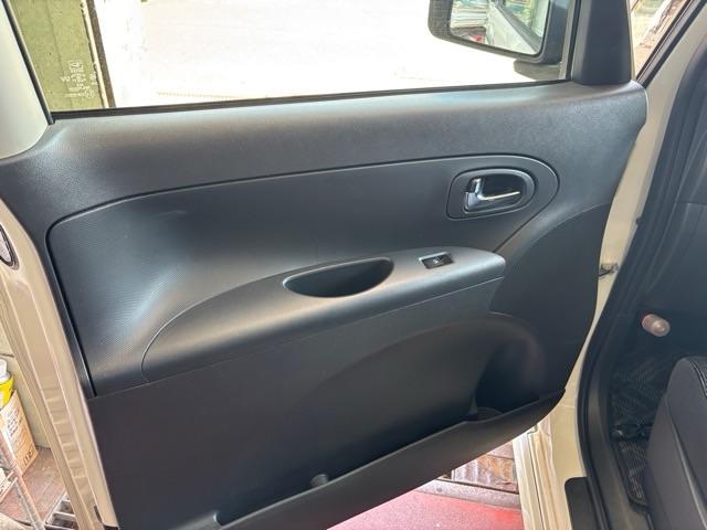 タント カスタムＸスペシャル　禁煙車　ナビ　ワンセグＴＶ　純正アルミ　片側電動スライドドア　ＨＩＤヘッドライト　アイドリングストップ（43枚目）