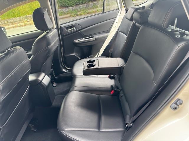 ＸＶ ２．０ｉ－Ｌ　アイサイト　禁煙車　革シート　純正ナビ　フルセグＴＶ　ＤＶＤ再生　ｂｌｕｅｔｏｏｔｈ　ＥＴＣ　バックカメラ　シートヒーター　パワーシート　ＨＩＤヘッドライト　クルーズコントロール　スバルアイサイト　ＳＩドライブ（27枚目）