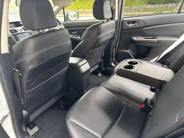 ＸＶ ２．０ｉ－Ｌ　アイサイト　禁煙車　革シート　純正ナビ　フルセグＴＶ　ＤＶＤ再生　ｂｌｕｅｔｏｏｔｈ　ＥＴＣ　バックカメラ　シートヒーター　パワーシート　ＨＩＤヘッドライト　クルーズコントロール　スバルアイサイト　ＳＩドライブ（28枚目）