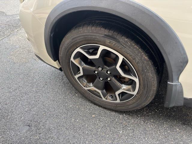 ＸＶ ２．０ｉ－Ｌ　アイサイト　禁煙車　革シート　純正ナビ　フルセグＴＶ　ＤＶＤ再生　ｂｌｕｅｔｏｏｔｈ　ＥＴＣ　バックカメラ　シートヒーター　パワーシート　ＨＩＤヘッドライト　クルーズコントロール　スバルアイサイト　ＳＩドライブ（47枚目）