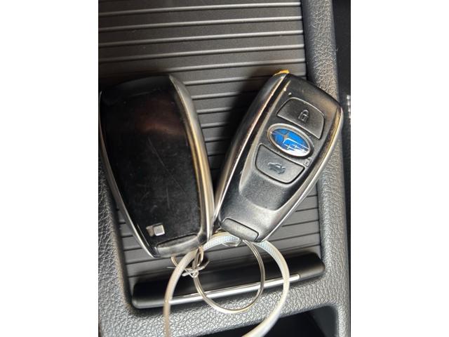 ＸＶ ２．０ｉ－Ｌ　アイサイト　禁煙車　革シート　純正ナビ　フルセグＴＶ　ＤＶＤ再生　ｂｌｕｅｔｏｏｔｈ　ＥＴＣ　バックカメラ　シートヒーター　パワーシート　ＨＩＤヘッドライト　クルーズコントロール　スバルアイサイト　ＳＩドライブ（50枚目）