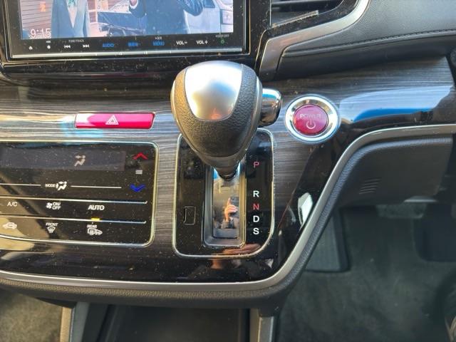 オデッセイハイブリッド ハイブリッドアブソルート・ホンダセンシング 禁煙車 純正8インチナビ バックカメラ フリップダウンモニター ETC ドライブレコーダー クルーズコントロール LEDヘッドライト 両側パワースライドドア(14枚目)