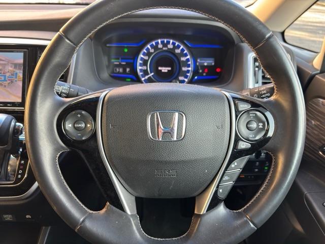 オデッセイハイブリッド ハイブリッドアブソルート・ホンダセンシング 禁煙車 純正8インチナビ バックカメラ フリップダウンモニター ETC ドライブレコーダー クルーズコントロール LEDヘッドライト 両側パワースライドドア(16枚目)