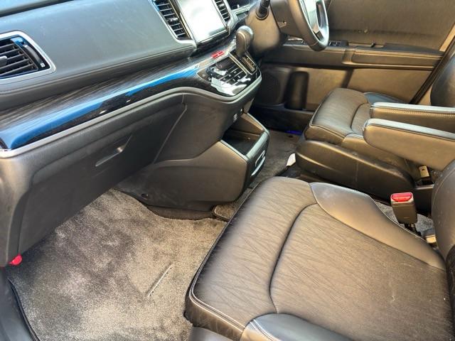 オデッセイハイブリッド ハイブリッドアブソルート・ホンダセンシング 禁煙車 純正8インチナビ バックカメラ フリップダウンモニター ETC ドライブレコーダー クルーズコントロール LEDヘッドライト 両側パワースライドドア(20枚目)