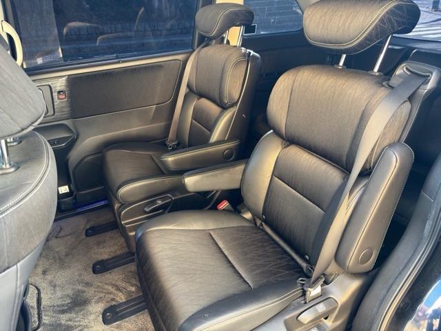 オデッセイハイブリッド ハイブリッドアブソルート・ホンダセンシング 禁煙車 純正8インチナビ バックカメラ フリップダウンモニター ETC ドライブレコーダー クルーズコントロール LEDヘッドライト 両側パワースライドドア(22枚目)