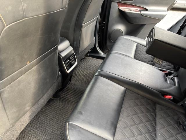 ���X�͂�߃^�E���L���X�̋߂��ɂ������܂��I�L�d�F�i���A��K�����l�O�Ɉʒu���܂��I���C���ʂ艈���Ŕ�r�I�킩��₷���ꏊ�ł������܂��I���C�y�ɂ����X�������܂��I