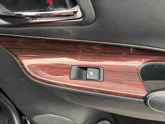 �c�Ǝ��Ԃ́A�X�F�O�O�`�P�X�F�O�O�܂łł��I��x���́A���j���ł��B�@�N���N�n�A�f�v�A���~�͂��x�݂������܂��B