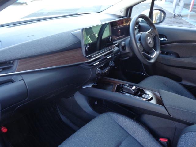 オーラ G ナビ TV  ETC2.0 プロパイロット アラウンドビューモニター エマージェンシーブレーキ ドライブレコーダー デジタルルームミラー BOSEサウンドシステム(3枚目)