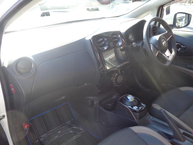 ノート ｅ－パワー　メダリスト　９インチナビ　ＴＶ　ＥＴＣ２．０　アラウンドビューモニター　エマージェンシーブレーキ　インテリジェントルームミラー　ドライブレコーダー　クルーズコントロール（3枚目）