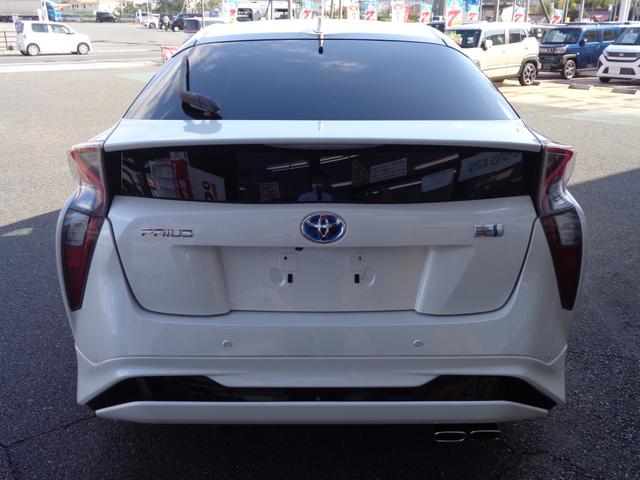 プリウス Aプレミアム ツーリングセレクション 社外9インチナビ TV ETC バックモニター トヨタセーフティセンス クルーズコントロール ヘッドアップディスプレイ フロントシートヒーター モデリスタエアロ(7枚目)