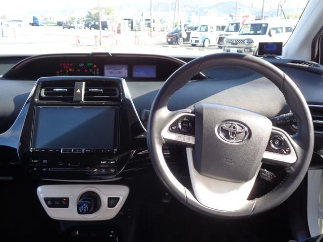プリウス Aプレミアム ツーリングセレクション 社外9インチナビ TV ETC バックモニター トヨタセーフティセンス クルーズコントロール ヘッドアップディスプレイ フロントシートヒーター モデリスタエアロ(11枚目)
