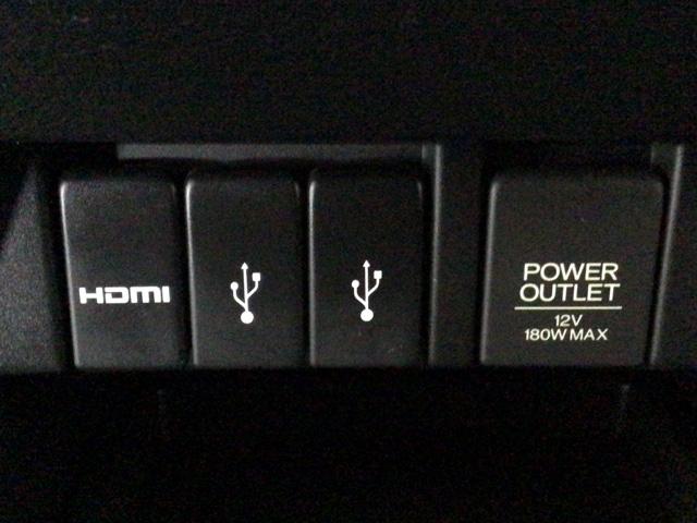 オデッセイ アブソルート LED・フルセグ・メモリナビ・バックカメラ・純正AW・両側電動ドア・ETC 緊急ブレーキ スマートキー&プッシュスタート 盗難防止 クルーズC リアカメラ ETC装備 ナビTV LEDヘッドランプ(9枚目)