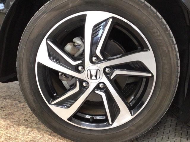 オデッセイ アブソルート LED・フルセグ・メモリナビ・バックカメラ・純正AW・両側電動ドア・ETC 緊急ブレーキ スマートキー&プッシュスタート 盗難防止 クルーズC リアカメラ ETC装備 ナビTV LEDヘッドランプ(12枚目)