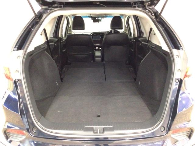 シャトル ハイブリッドＺホンダセンシング　ＬＥＤ・フルセグ・メモリナビ・バックカメラ・純正ＡＷ・シートヒーター・ＥＴＣ　衝突軽減　カーテンエアバック　ＬＥＤライト　前席シートヒーター　イモビ　Ｂカメラ　クルコン　ＵＳＢ接続　ＤＶＤ　ナビＴＶ（26枚目）