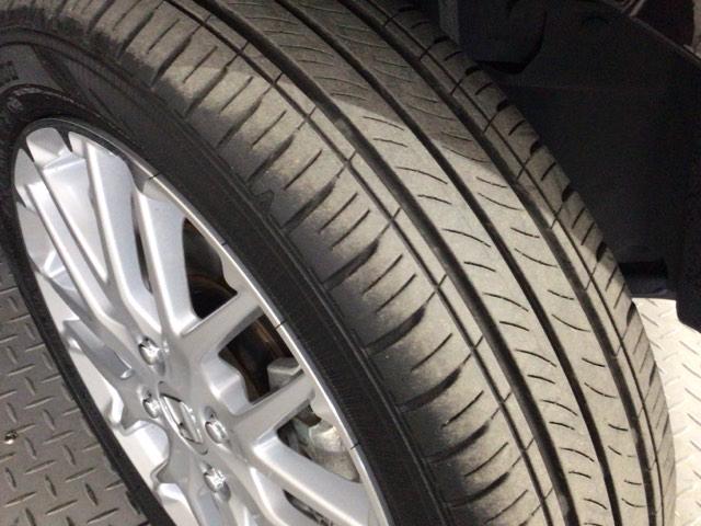 Ｎ－ＢＯＸカスタム Ｌターボ　ＬＥＤ・フルセグ・メモリナビ・バックカメラ・純正ＡＷ・両側電動ドア・ＥＴＣ　地デジチューナー　衝突軽減ブレーキサポート　ＬＥＤヘッドライ　ターボエンジン　ＰＳ　カーテンエアバック　シートヒータ　ＵＳＢ（3枚目）