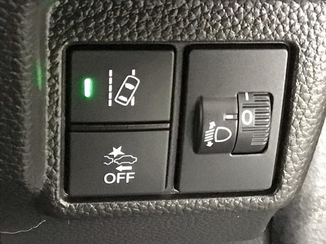 Ｎ－ＢＯＸカスタム Ｌターボ　ＬＥＤ・フルセグ・メモリナビ・バックカメラ・純正ＡＷ・両側電動ドア・ＥＴＣ　地デジチューナー　衝突軽減ブレーキサポート　ＬＥＤヘッドライ　ターボエンジン　ＰＳ　カーテンエアバック　シートヒータ　ＵＳＢ（10枚目）