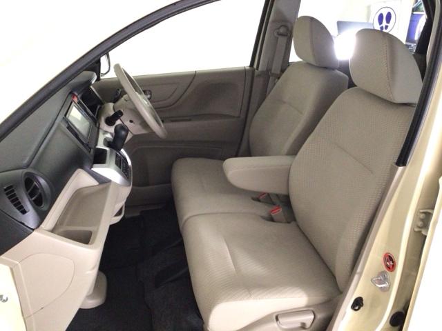 車が大好きなスタッフが心をこめて接客いたします。お客様一人一人のお車に対する思いや気持ちをうかがい、充実した時間が過ごせるよう努めます。