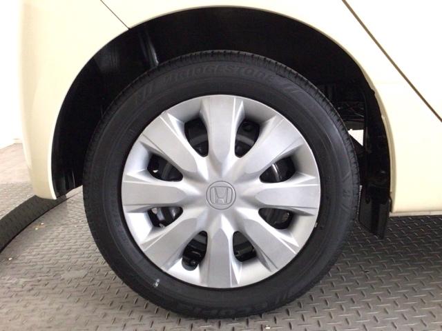 走行距離や使用状況を見て、お客様に安心してお乗りいただけるよう、法定点検項目およびオートテラスで定めている基準を元に整備され納車しております！